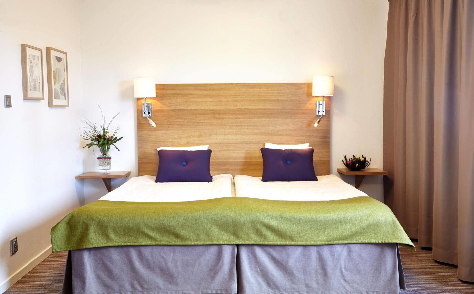 Hotell Hoegland Несшё Экстерьер фото